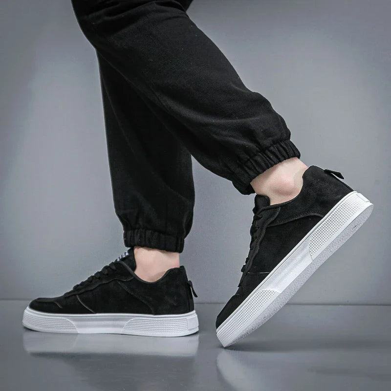 BELNOR SUEDE SNEAKERS